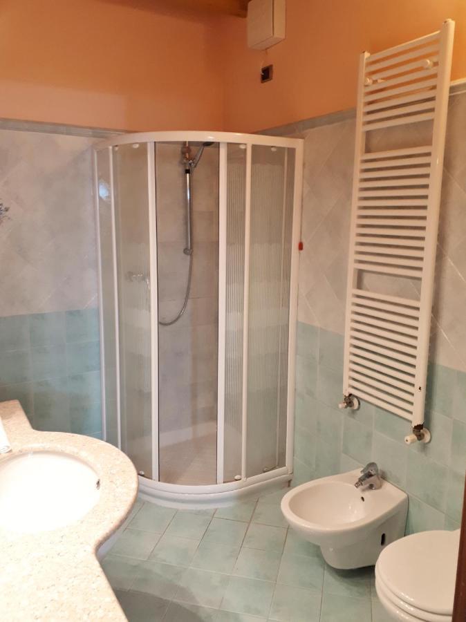 Albergo La Quiete Десенцано дел Гарда Екстериор снимка